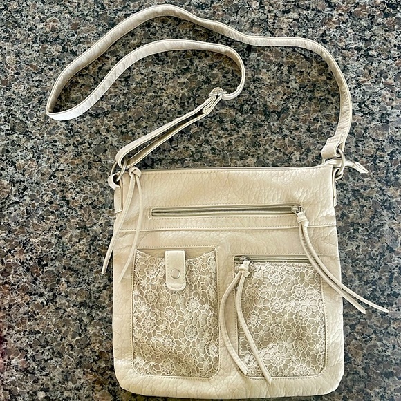 Boho Crossbody Purse 🌺 - Picture 1 of 7